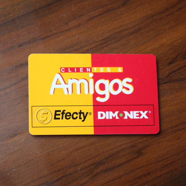 Impresión sobre <span class='amarillo'>plásticos</span> rígidos y semi-rígidos